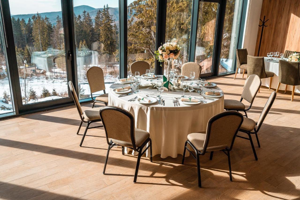 Complex Hotelier Cota O Mie Sinaia Bagian luar foto