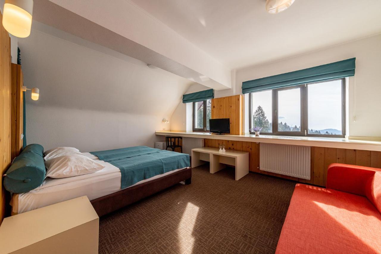 Complex Hotelier Cota O Mie Sinaia Bagian luar foto