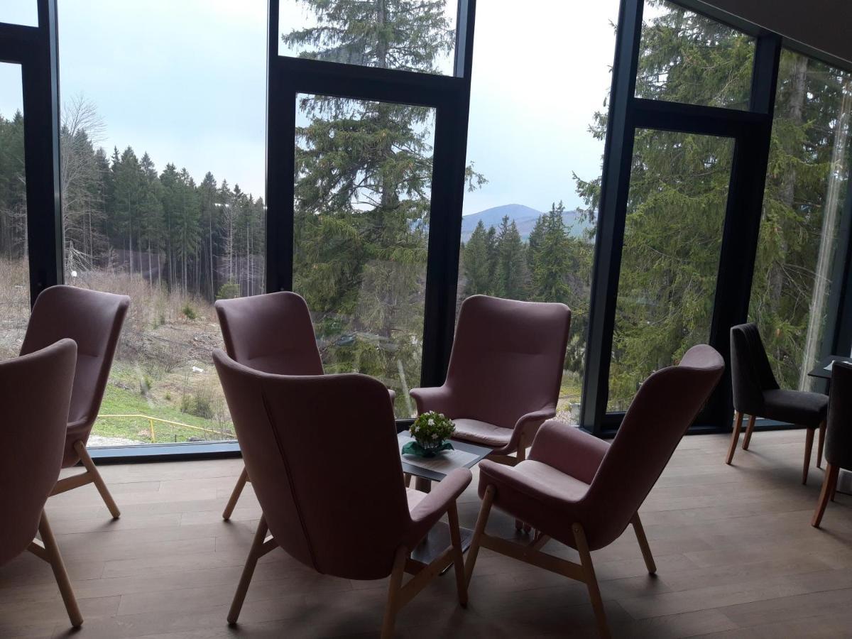 Complex Hotelier Cota O Mie Sinaia Bagian luar foto